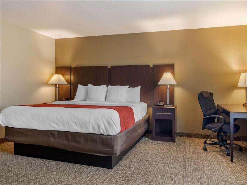 Comfort Inn & Suites Perry National Fairgrounds Area Ngoại thất bức ảnh