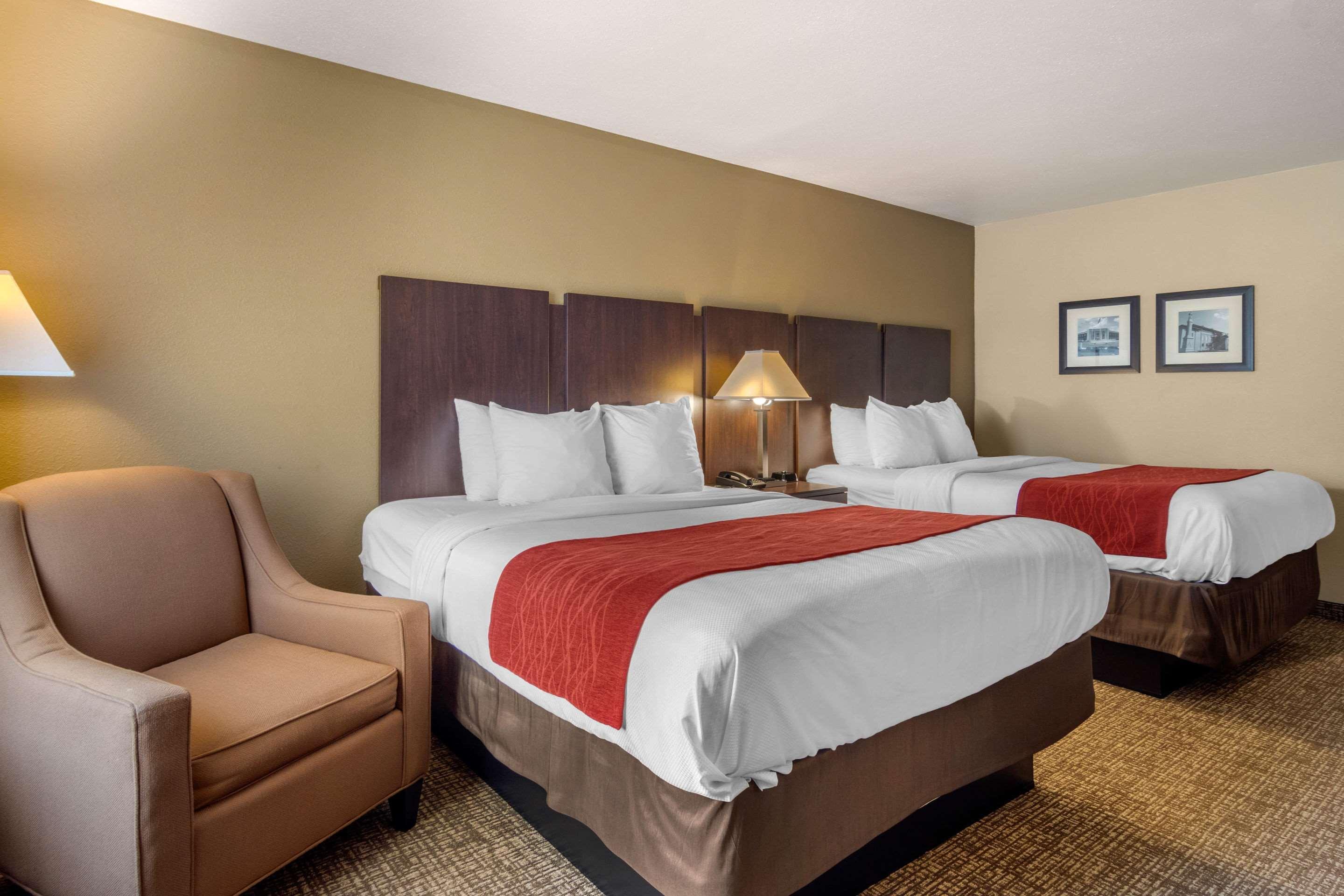 Comfort Inn & Suites Perry National Fairgrounds Area Ngoại thất bức ảnh