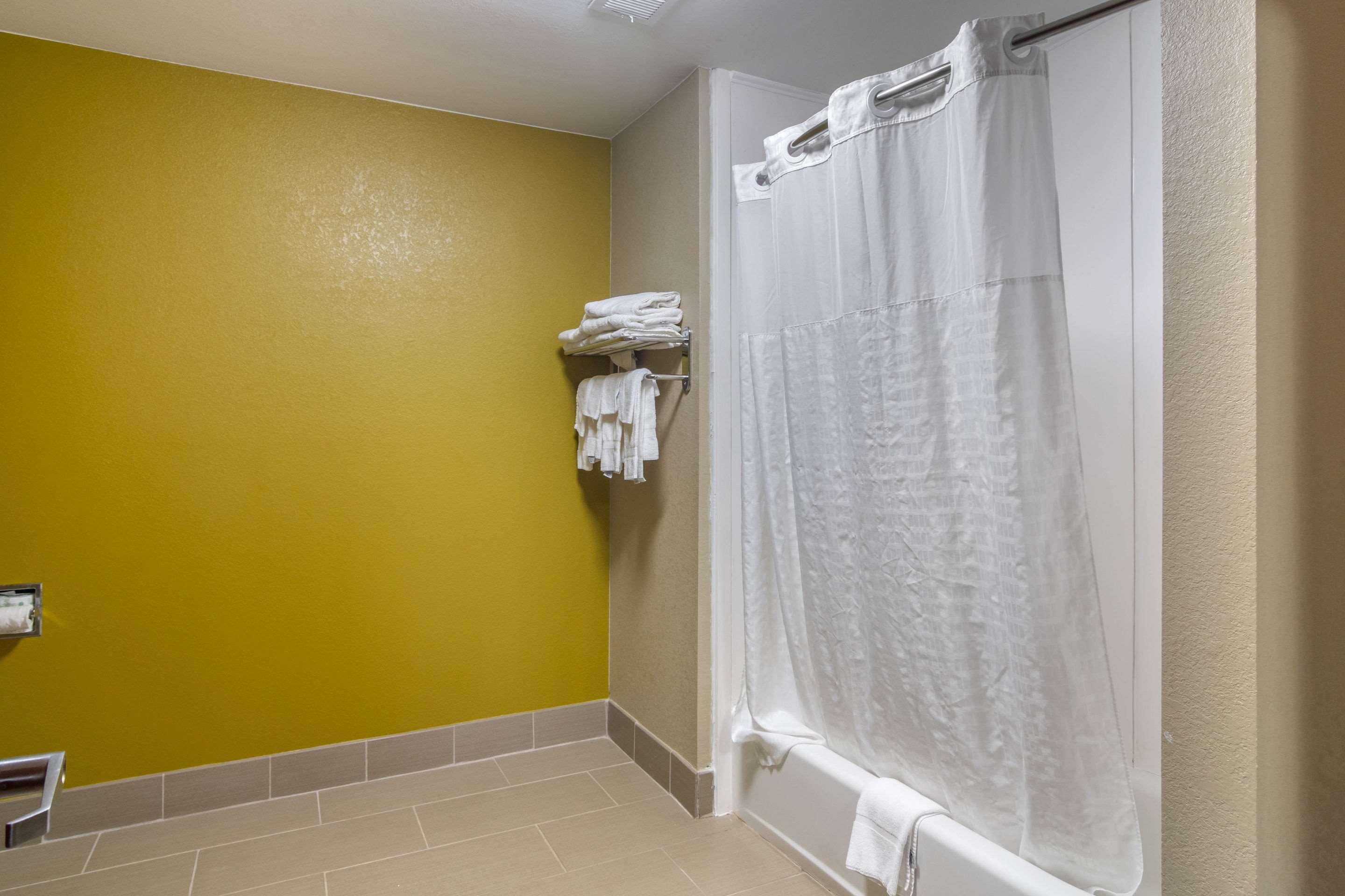Comfort Inn & Suites Perry National Fairgrounds Area Ngoại thất bức ảnh
